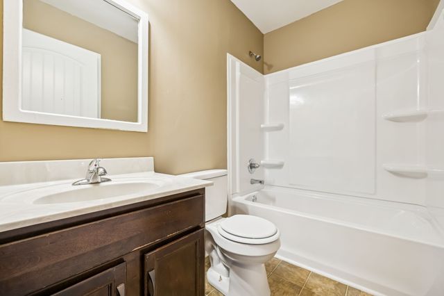 236 Tobacco Rd, Clarksville, TN 37042