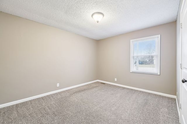 236 Tobacco Rd, Clarksville, TN 37042