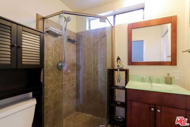 11753 Mayfield Avenue 7, Los Angeles, CA 90049