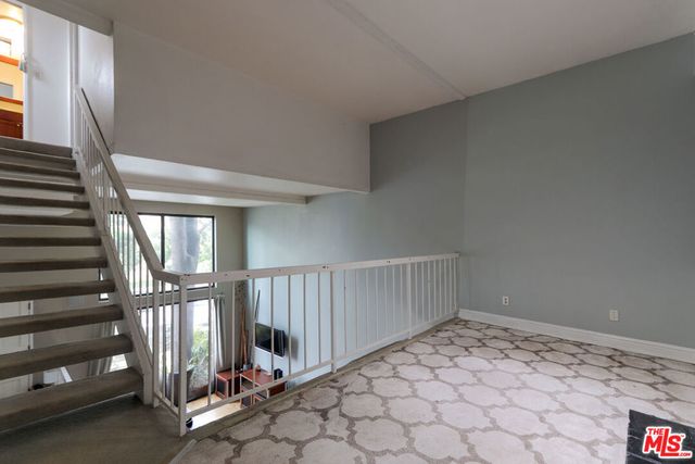 11753 Mayfield Avenue 7, Los Angeles, CA 90049