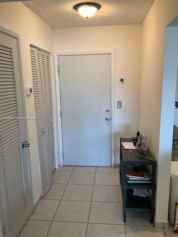 1770 NE 191st Street 2061, Miami, FL 33179