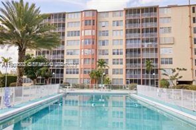 1770 NE 191st Street 2061, Miami, FL 33179