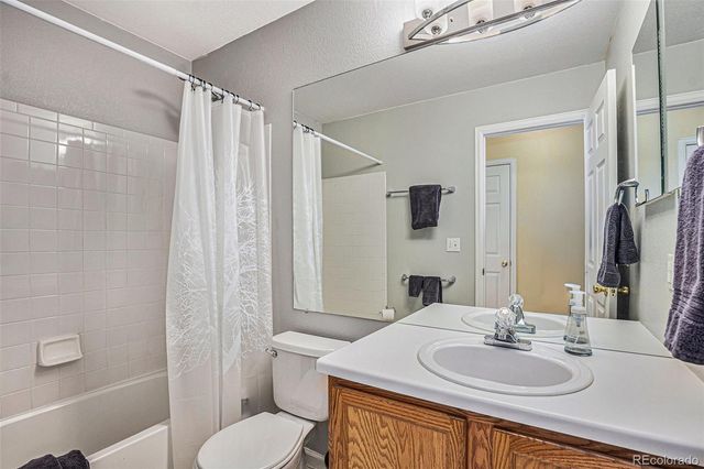 22370 E Dorado Avenue, Aurora, CO 80015