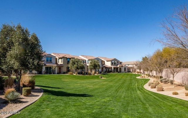 3855 S MCQUEEN Road 21, Chandler, AZ 85286
