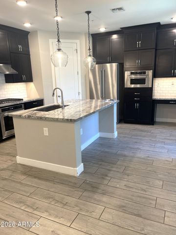3855 S MCQUEEN Road 21, Chandler, AZ 85286