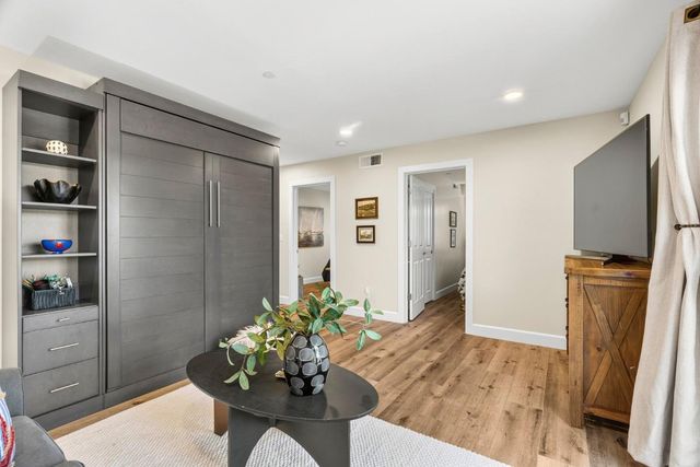 175 25th Avenue, Santa Cruz, CA 95062