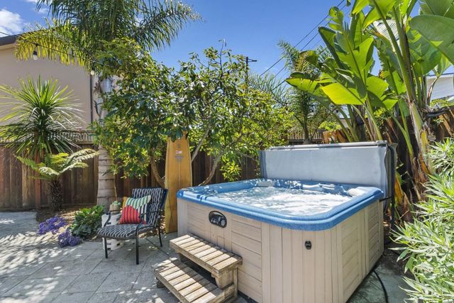 175 25th Avenue, Santa Cruz, CA 95062