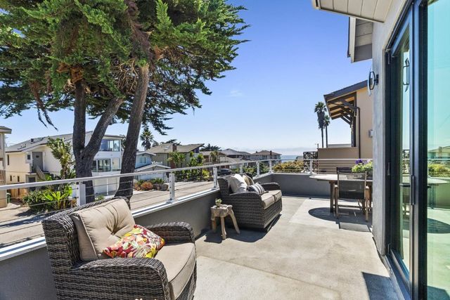 175 25th Avenue, Santa Cruz, CA 95062