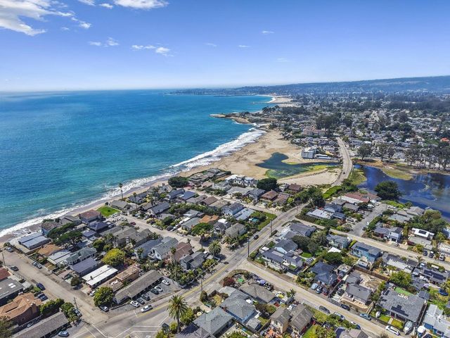 175 25th Avenue, Santa Cruz, CA 95062