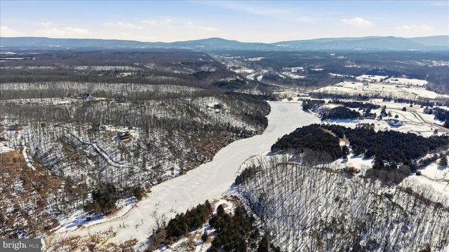 690 COMFORTER LN, Middletown, VA 22645