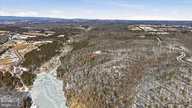 690 COMFORTER LN, Middletown, VA 22645