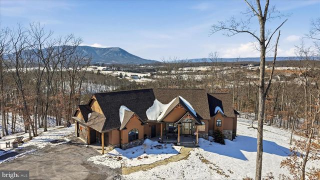 690 COMFORTER LN, Middletown, VA 22645