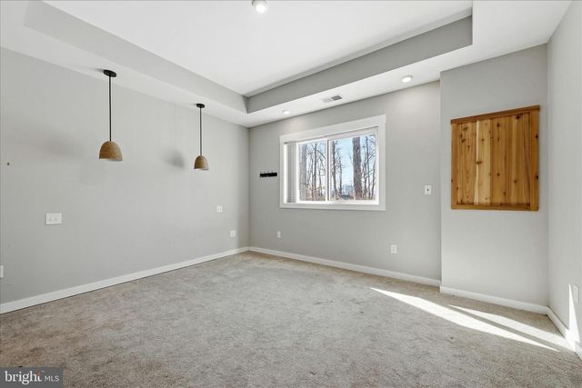 690 COMFORTER LN, Middletown, VA 22645