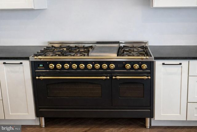 690 COMFORTER LN, Middletown, VA 22645