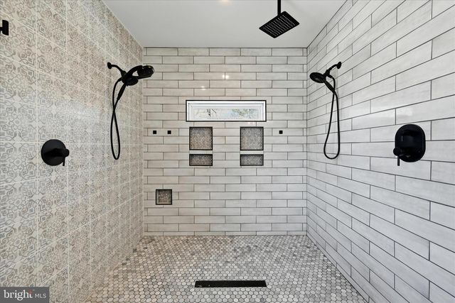 690 COMFORTER LN, Middletown, VA 22645