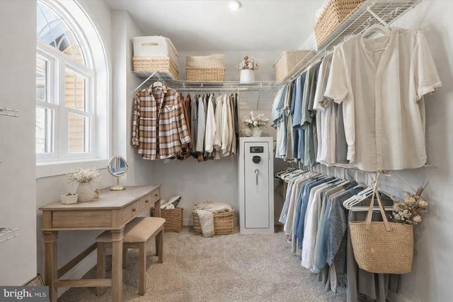 690 COMFORTER LN, Middletown, VA 22645