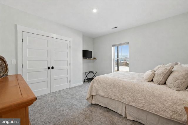 690 COMFORTER LN, Middletown, VA 22645