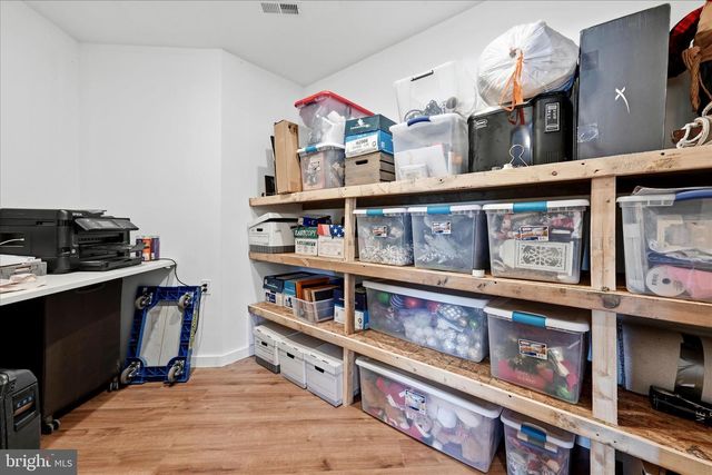 690 COMFORTER LN, Middletown, VA 22645