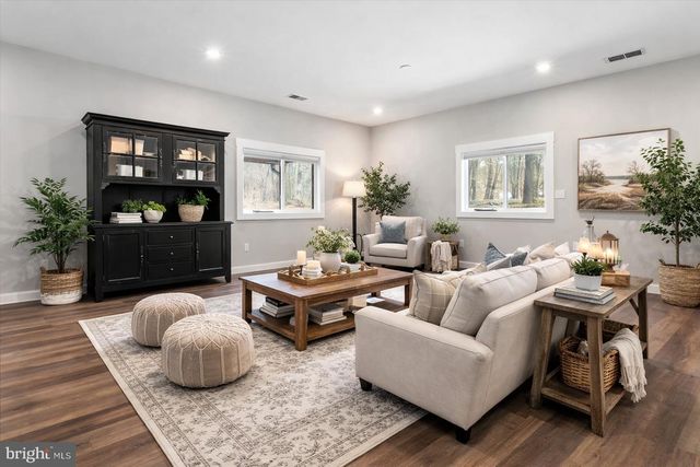 690 COMFORTER LN, Middletown, VA 22645