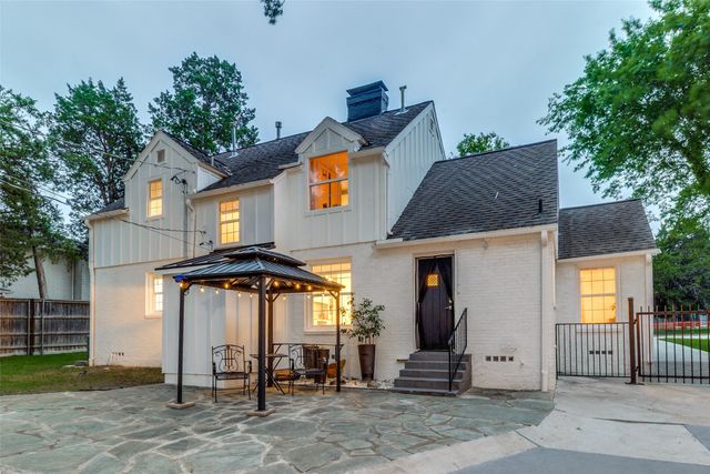 6867 Gaston Avenue, Dallas, TX 75214