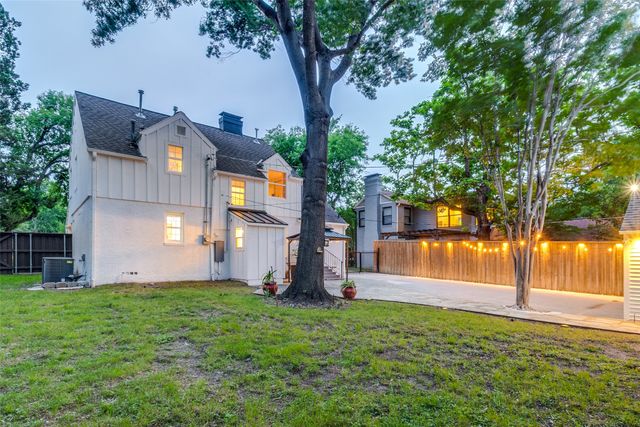 6867 Gaston Avenue, Dallas, TX 75214