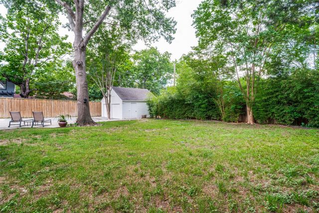 6867 Gaston Avenue, Dallas, TX 75214
