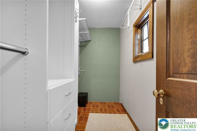 1350 Old Plains Road, Milford Twp, PA 18073