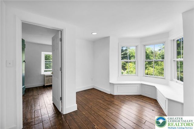 1350 Old Plains Road, Milford Twp, PA 18073