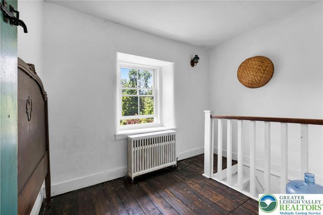 1350 Old Plains Road, Milford Twp, PA 18073