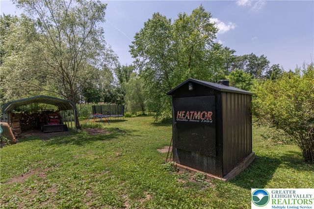1350 Old Plains Road, Milford Twp, PA 18073
