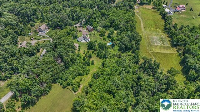 1350 Old Plains Road, Milford Twp, PA 18073