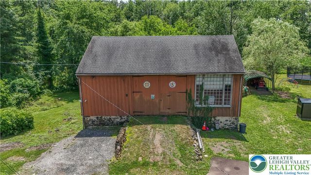 1350 Old Plains Road, Milford Twp, PA 18073