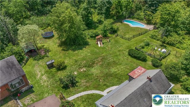 1350 Old Plains Road, Milford Twp, PA 18073