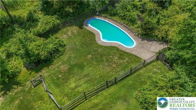 1350 Old Plains Road, Milford Twp, PA 18073