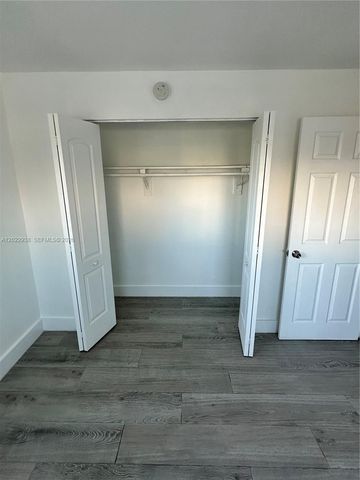 3601 NE 170th St 409, North Miami Beach, FL 33160