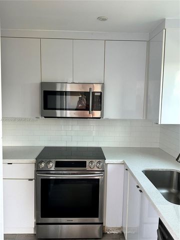 3601 NE 170th St 409, North Miami Beach, FL 33160