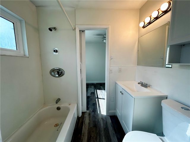 1491 4TH Court, Vero Beach, FL 32960