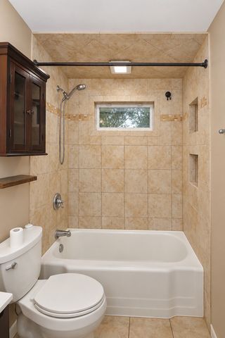 254 W Main Street, Carpentersville, IL 60110