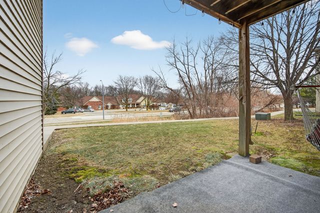 5916 Sutton Place 3, Urbandale, IA 50322