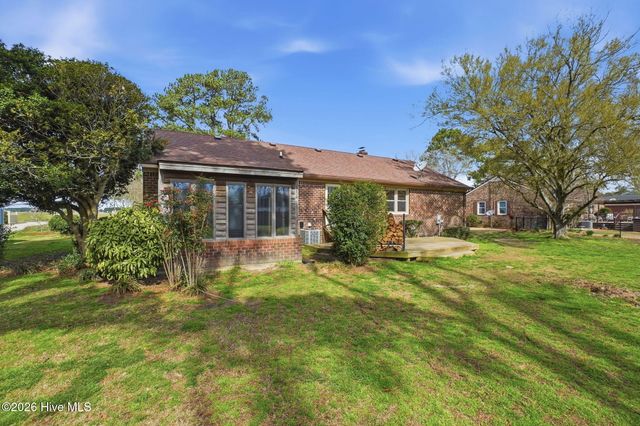 225 Sawyers Creek Road, Camden, NC 27921