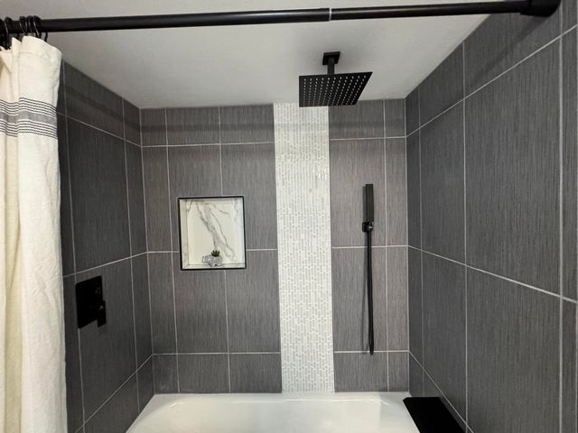 8009 Greenwood Avenue, Munster, IN 46321