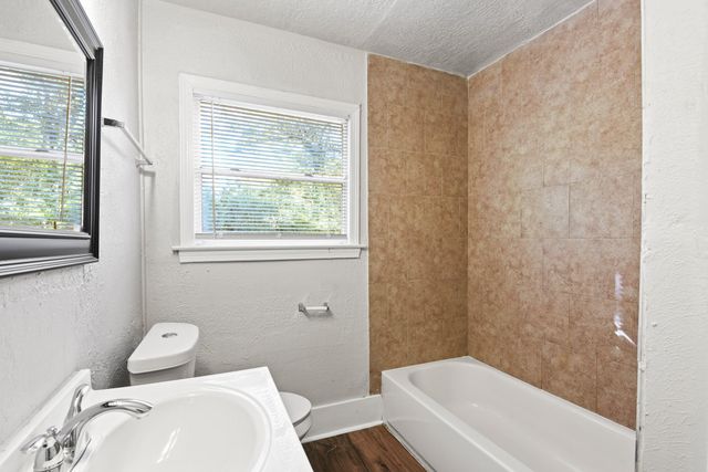 911 Patsy Drive, Baytown, TX 77520