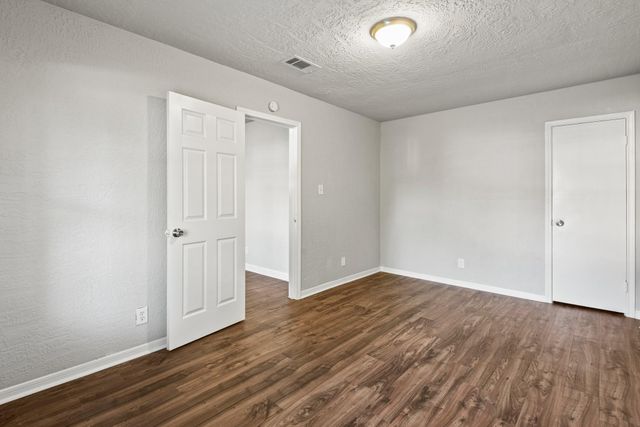 911 Patsy Drive, Baytown, TX 77520