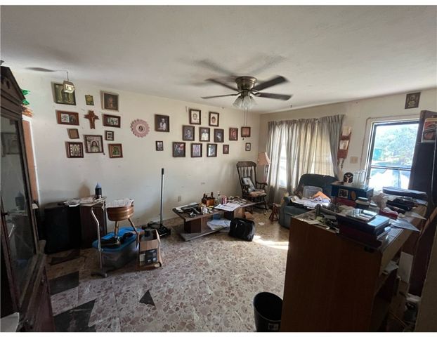 307 S 22nd St, Kingsville, TX 78363