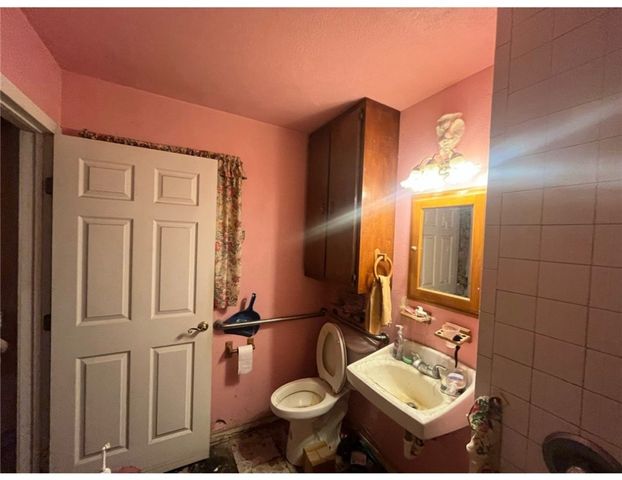 307 S 22nd St, Kingsville, TX 78363