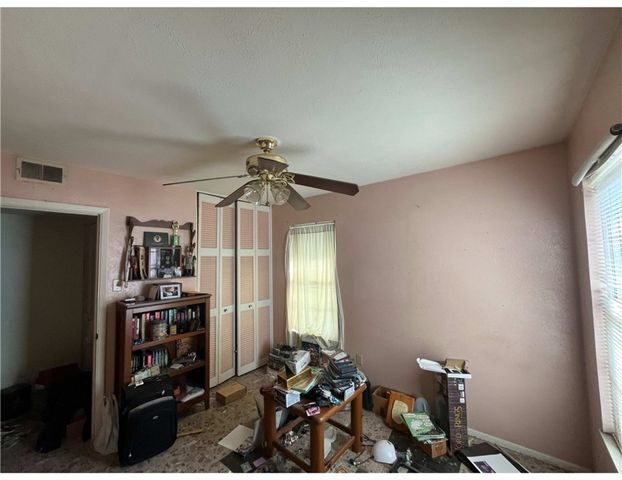 307 S 22nd St, Kingsville, TX 78363