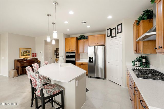 27383 W WAHALLA Lane, Buckeye, AZ 85396