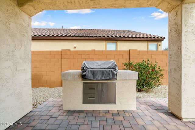 27383 W WAHALLA Lane, Buckeye, AZ 85396