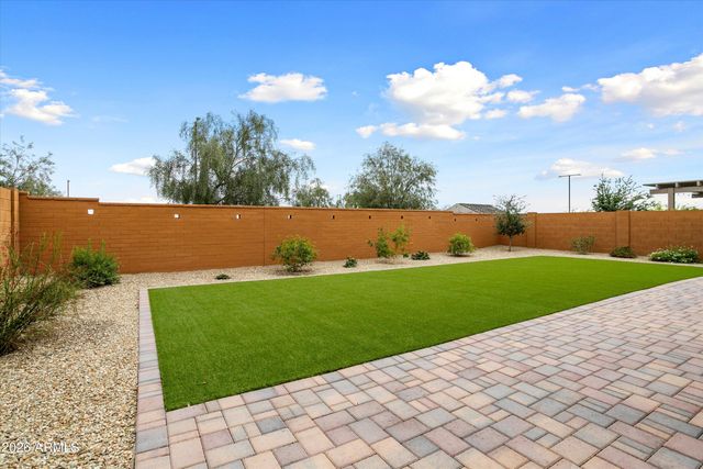 27383 W WAHALLA Lane, Buckeye, AZ 85396