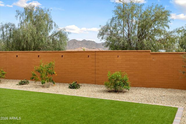 27383 W WAHALLA Lane, Buckeye, AZ 85396